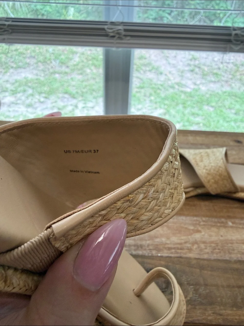 Vince Raffia Sandals - Picture 6 of 9